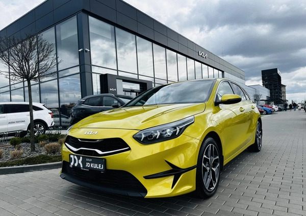 Kia Ceed cena 112900 przebieg: 14621, rok produkcji 2023 z Gdańsk małe 172